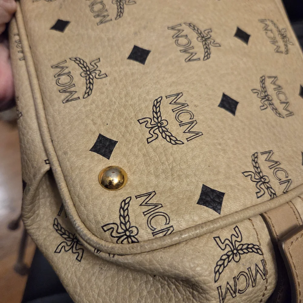 Authentic MCM Visetos Drawstring Bucket Bag - Picture 7 of 16